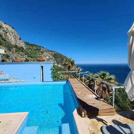 Sur - Vue Saint Jean Cap Ferrat
