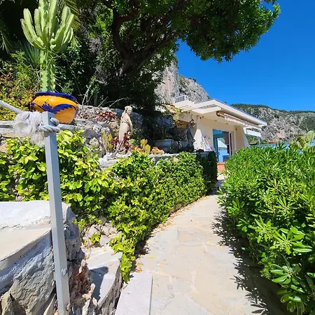 Sur - Vue Saint Jean Cap Ferrat Villa